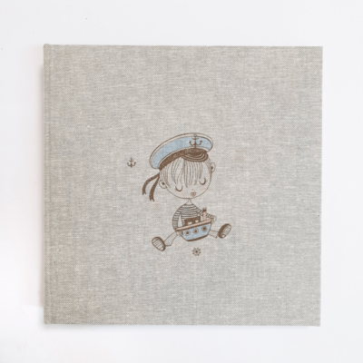 Album dla dziecka Mały marynarz 20x20