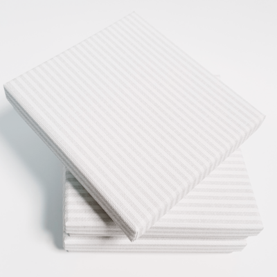 Pudełko w prążki 15x15x3